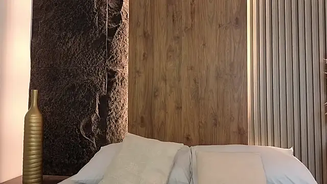 abby miller26 online show from 10, 9, 2025