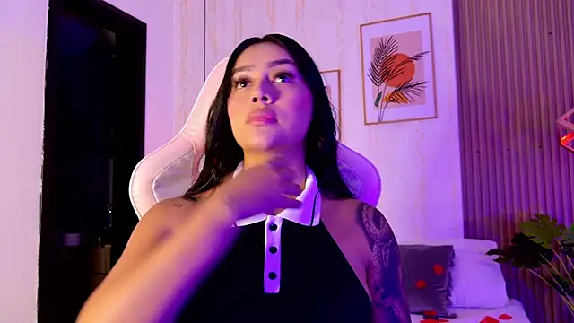 Snapshot of CameronCollins_ chatting on 14, 2, 2026 CameronCollins online show from 14, 2, 2026