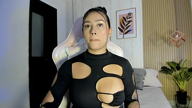 CameronCollins  online show from 15, 9, 2025