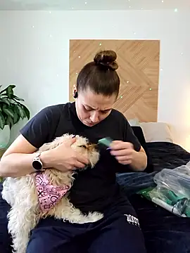 Ellie-L-Elizabeth online show from 9, 1, 2026