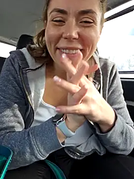 Ellie-L-Elizabeth online show from 24, 2, 2025