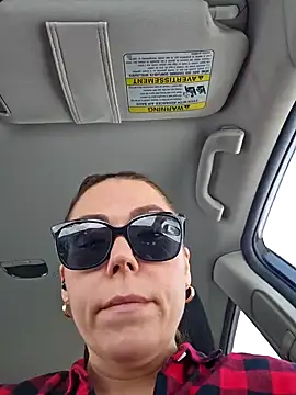 Ellie-L-Elizabeth online show from 18, 2, 2025