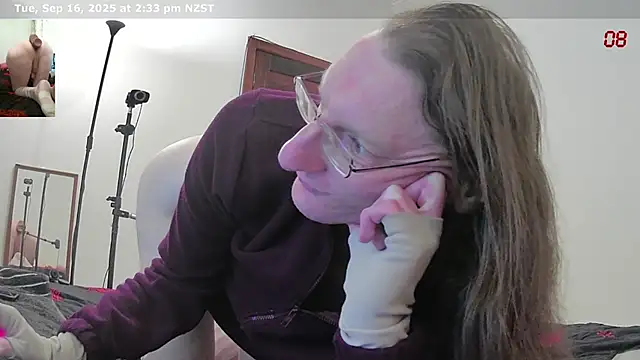 CDAdalyn online show from 16, 9, 2025