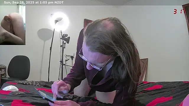 CDAdalyn online show from 28, 9, 2025