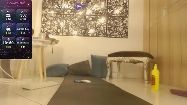 evelaurent online show from 4, 6, 2026