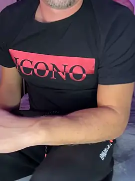 Snapshot of Andreashow chatting on 6, 10, 2025 Andreashow online show from 6, 10, 2025