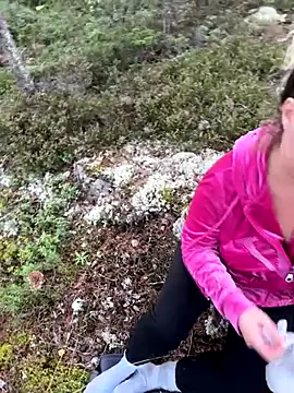 Snapshot of Andreashow chatting on 22, 9, 2025 Andreashow online show from 22, 9, 2025