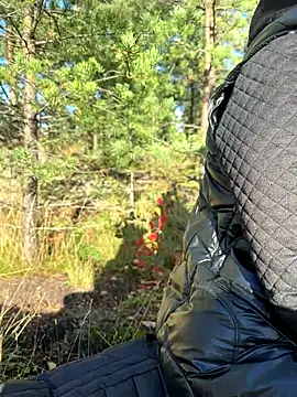 Snapshot of Andreashow chatting on 11, 10, 2025 Andreashow online show from 11, 10, 2025