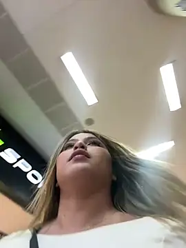 lunablossom  online show from 21, 3, 2025