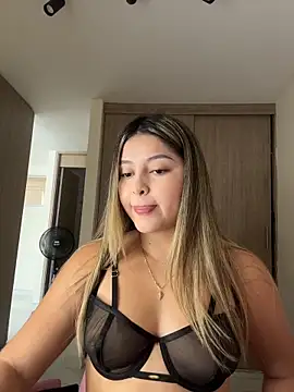 lunablossom  online show from 12, 3, 2026