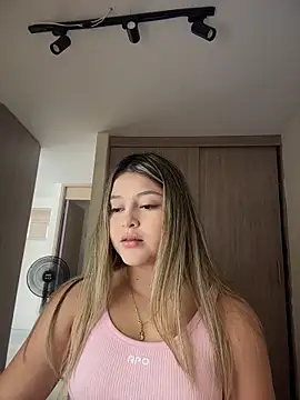 lunablossom  online show from 2, 3, 2026