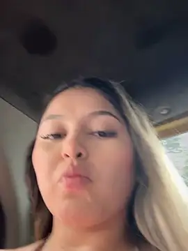 lunablossom  online show from 5, 12, 2025