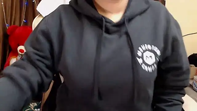 Naughty Kashish online show from 2, 12, 2025