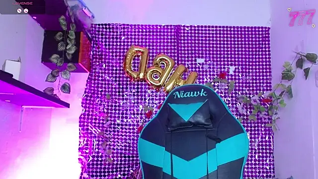 Snapshot of niawk_ chatting on 1, 2, 2026 niawk online show from 1, 2, 2026