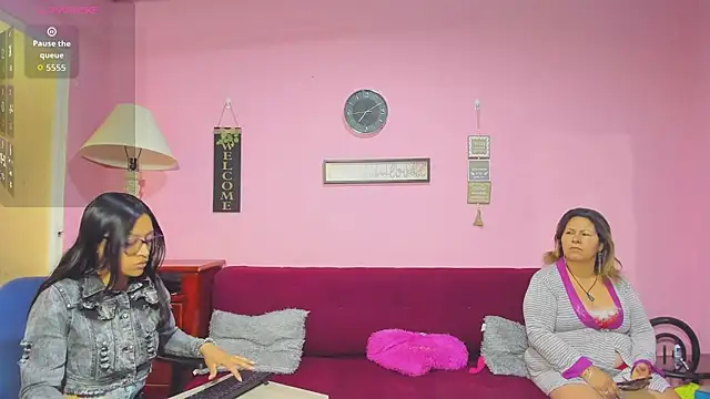 lesbiancuple online show from 29, 9, 2025