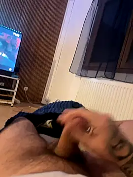 RenaudS-02 online show from 5, 1, 2026