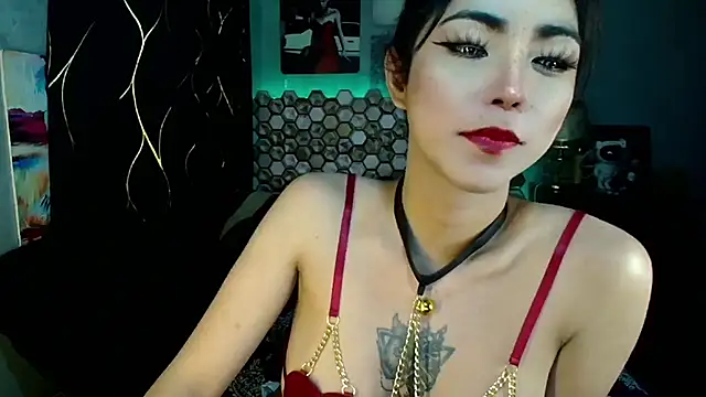 Snapshot of Hot_Metallica69 chatting on 9, 11, 2025 Hot Metallica69 online show from 9, 11, 2025