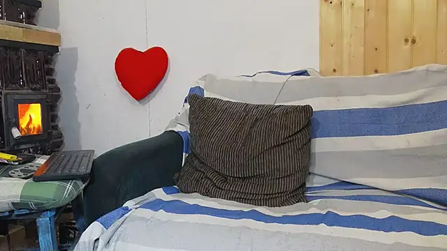 SquirtyMellissaLabia online show from 23, 2, 2026