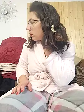 SquirtyMellissaLabia online show from 14, 12, 2025