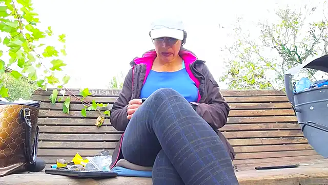 SquirtyMellissaLabia online show from 24, 10, 2025