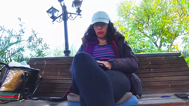 SquirtyMellissaLabia online show from 12, 10, 2025