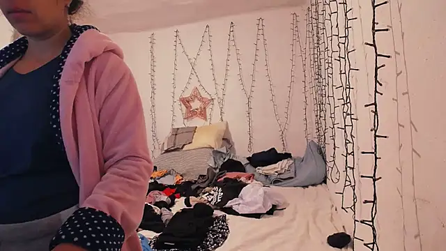 SquirtyMellissaLabia online show from 2, 10, 2025