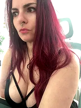 LunaMoongirl online show from 29, 9, 2025