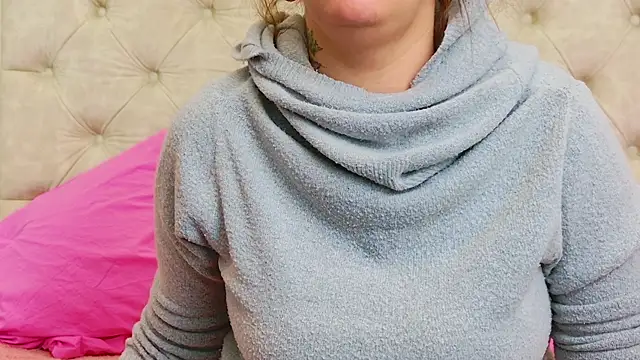 KarinaNoir online show from 9, 4, 2026