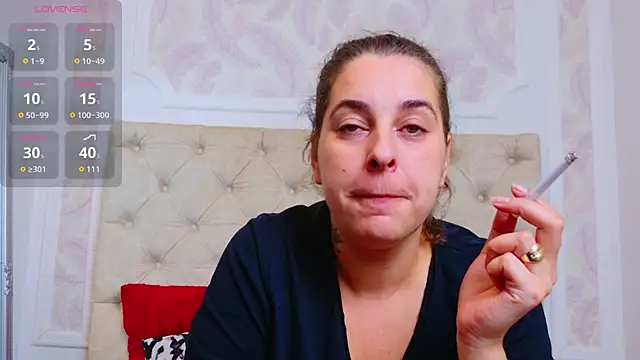 KarinaNoir online show from 10, 9, 2025