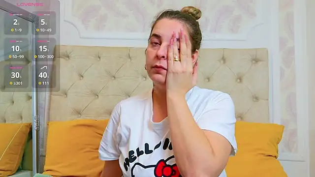 KarinaNoir online show from 26, 11, 2025