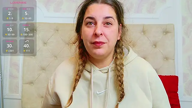 KarinaNoir online show from 2, 10, 2025