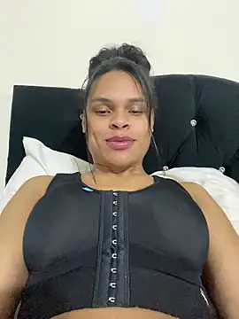  diamondpamela online show from 18, 5, 2026