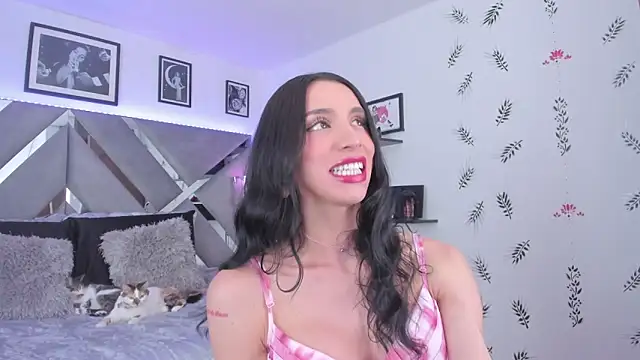 im jessica cherry  online show from 31, 1, 2025