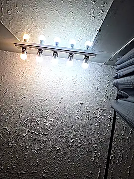 AriannaPena online show from 19, 11, 2025