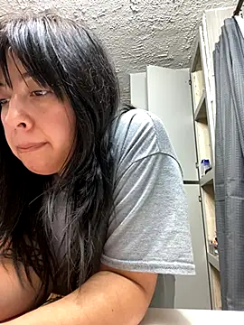 AriannaPena online show from 18, 9, 2025