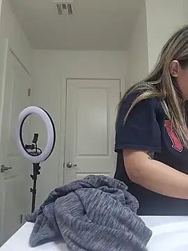 AriannaPena online show from 19, 3, 2025