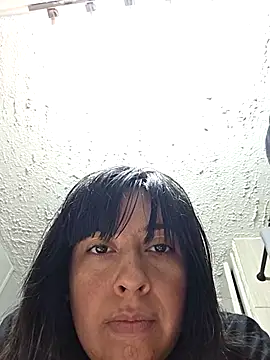 AriannaPena online show from 2, 11, 2025