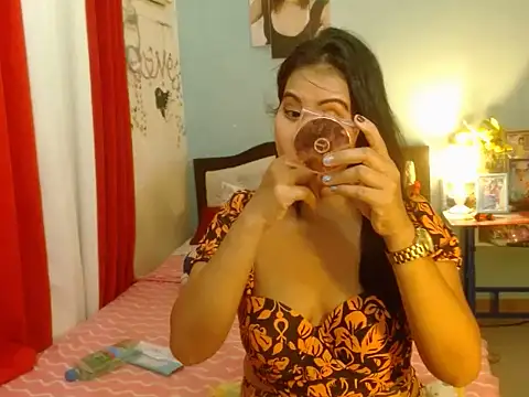 PearlOfAsia21 online show from 4, 2, 2025