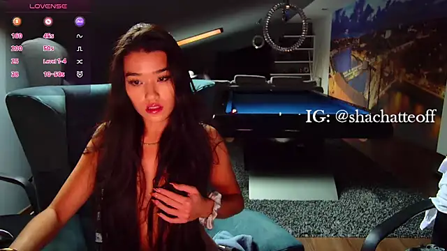 shachatteof online show from 5, 10, 2025