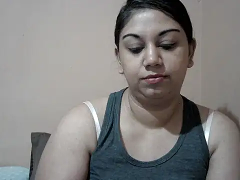 bellachow10 online show from 5, 5, 2026