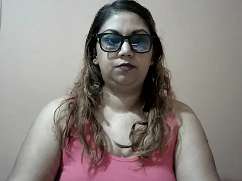 bellachow10 online show from 27, 10, 2025