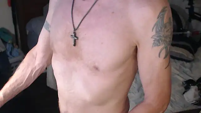 QueenDenizeAndTheCaptain online show from 10, 9, 2025