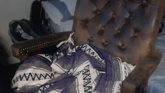 QueenDenizeAndTheCaptain online show from 15, 4, 2026