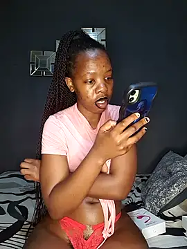 Snapshot of SheisBlacq chatting on 17, 5, 2026 SheisBlacq online show from 17, 5, 2026