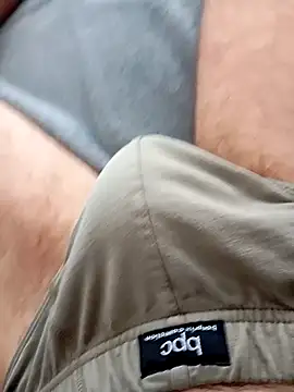 mickzizi online show from 5, 12, 2024