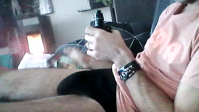 mickzizi online show from 12, 1, 2026