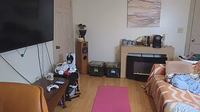 Snapshot of queendab626 chatting on 2, 12, 2025 queendab626 online show from 2, 12, 2025