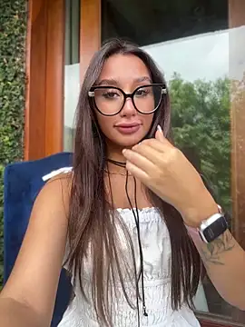 Tiny lilith online show from 25, 4, 2026