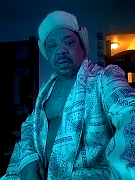 yellowwetfox online show from 22, 12, 2024