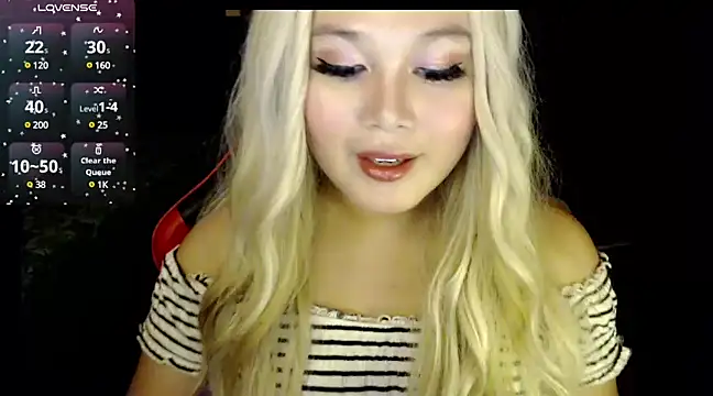 stacey wills44 online show from 30, 1, 2025